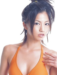 Misako Yasuda conquers the world with her curves and smile