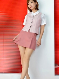 Ichika Nishimura has sexy legs in short skirt and heels